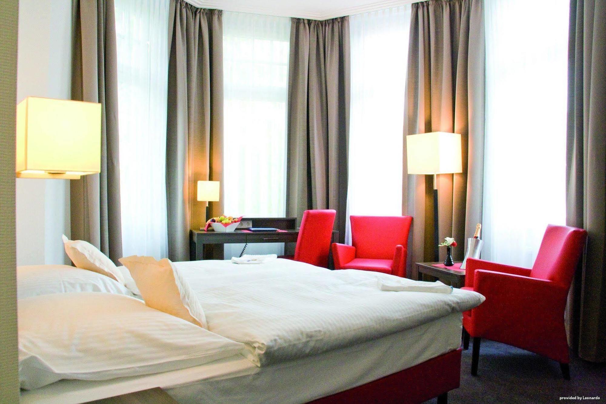 เบสต์ เวสเทิร์น โฮเทล ไคเซอร์โฮฟ Hotel บอนน์ ภายนอก รูปภาพ